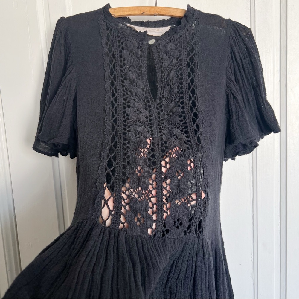 Jen’s Pirate Booty • Trickster Mini Dress in Black cotton gauze crochet lace - Picture 7 of 12